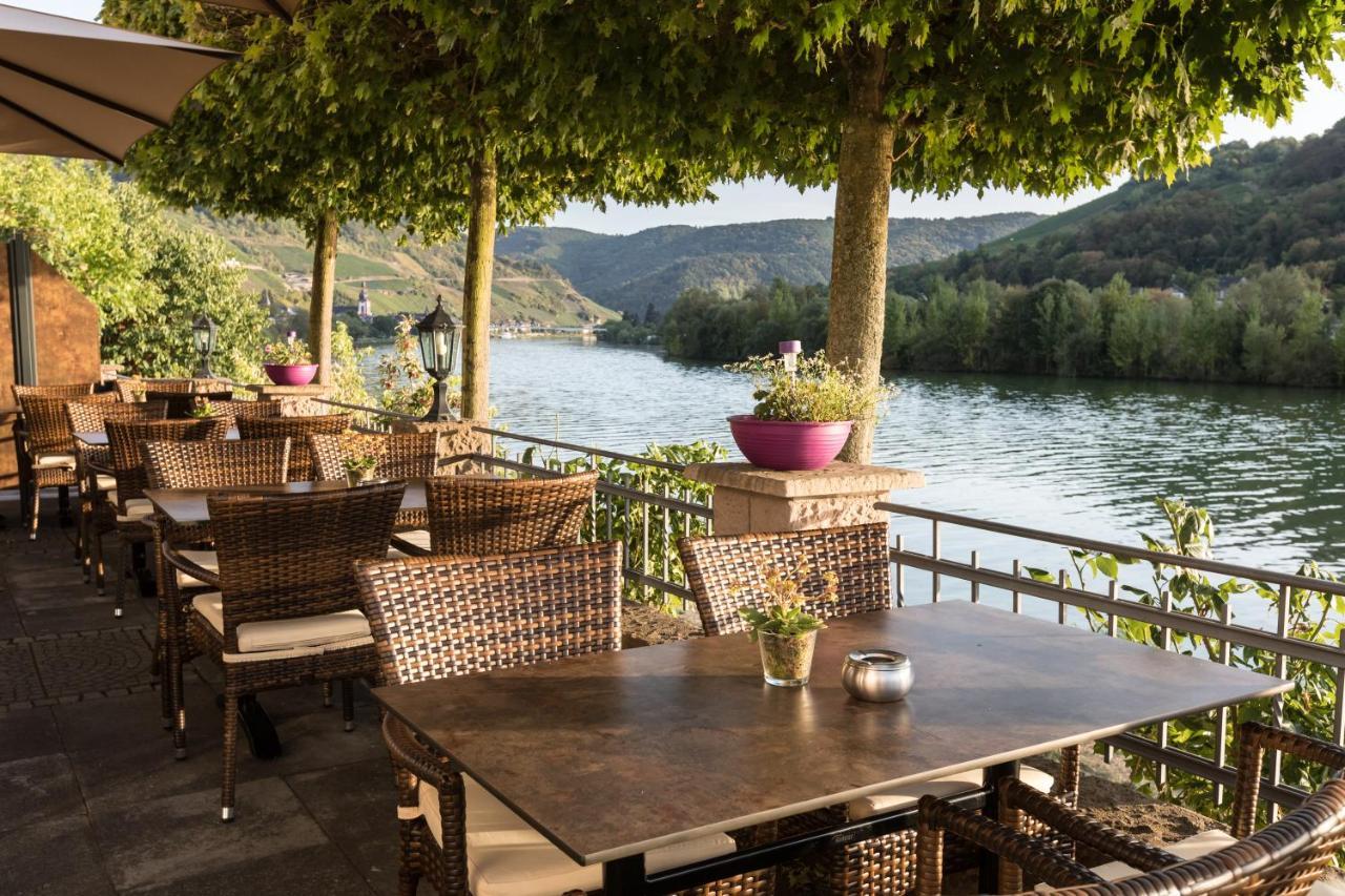 Hotel Garni "Cafe Im Hamm" Целль-ан-дер-Мозель Екстер'єр фото